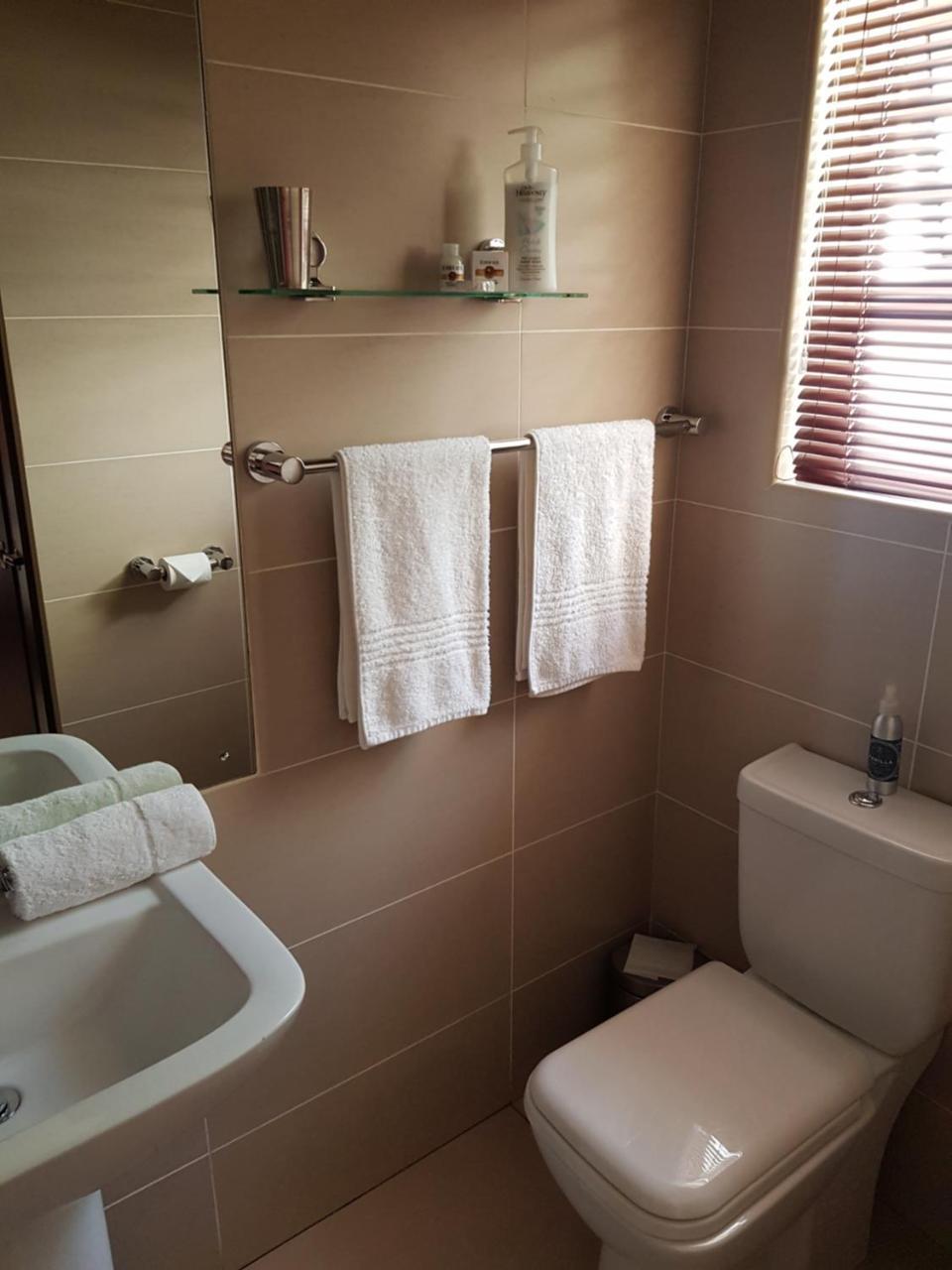 Presidensie Guest Rooms Потчефструм Екстериор снимка